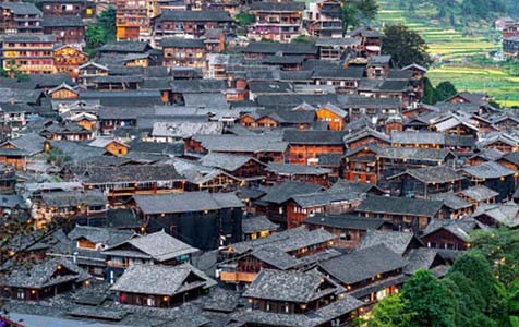 遵义6种常见的外墙仿石漆施工工艺！